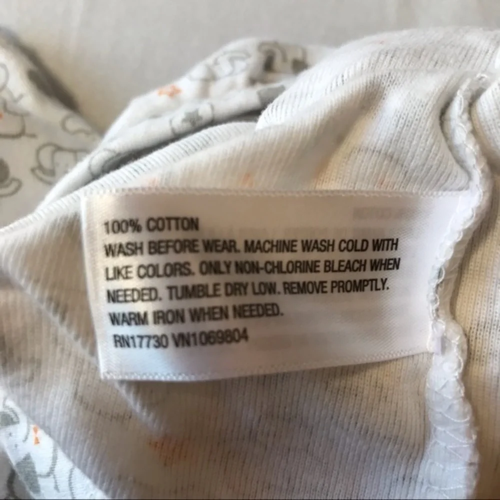 Circo  Infant Sleeper Gown-Size 0-3 months